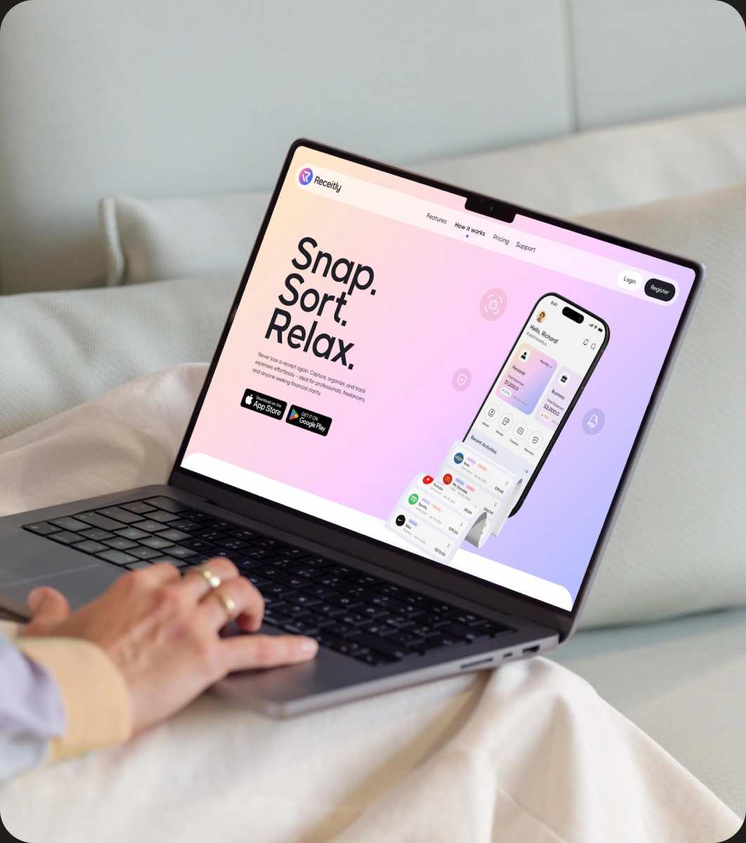 Receitly website in use on a laptop while sitting on a sofa
